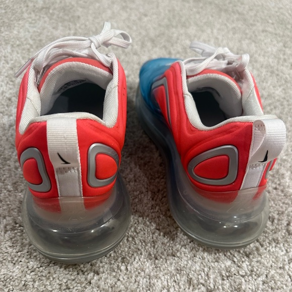 AUTHENTIC Women’s Nike Air Max 720 Sz 8 Pink Sea - Picture 3 of 7